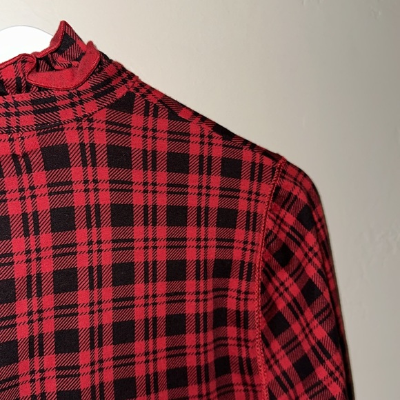 Lauren Ralph Lauren Women's Red Plaid Ruffle Shirt Cotton NWT $70 MSRP Size XS - Picture 7 of 7